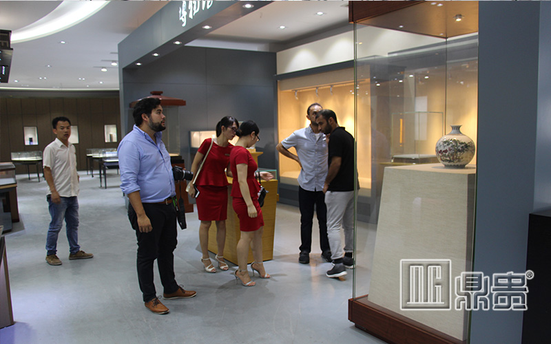 鼎贵展柜大师